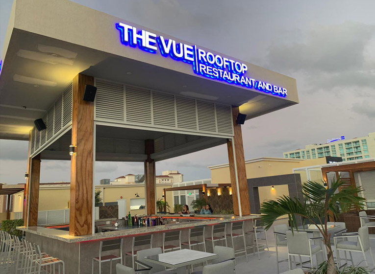 The VUE Rooftop Restaurant und Bar